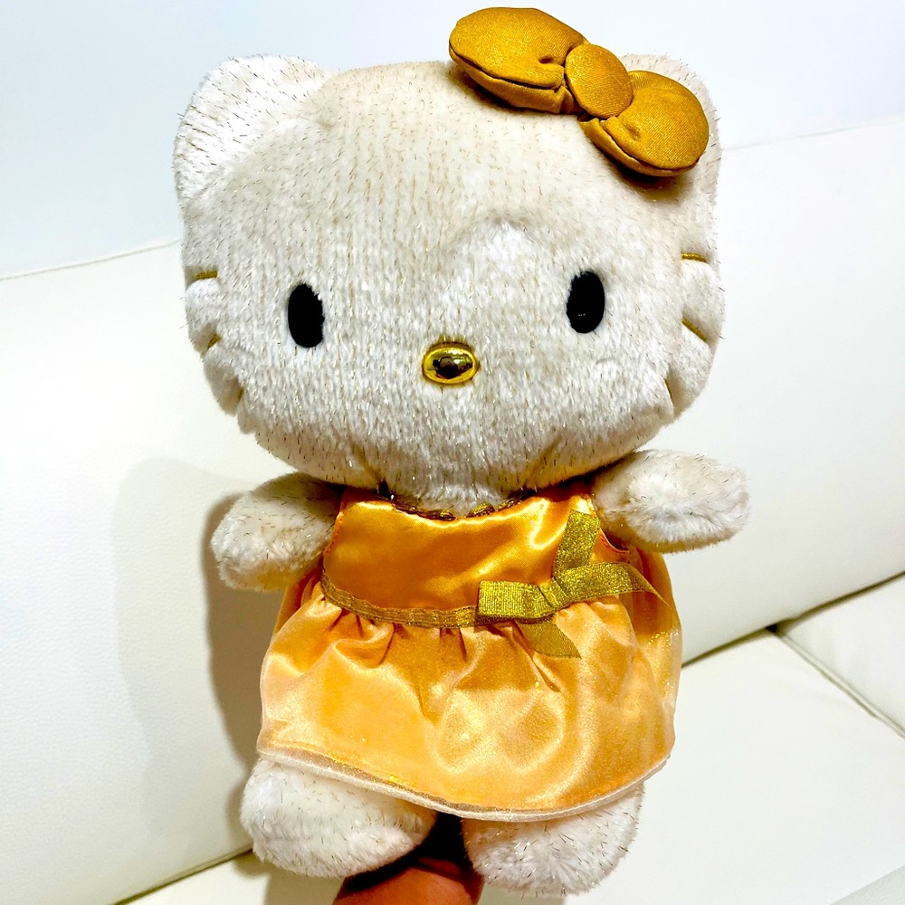 Hellokitty Plush - image 2